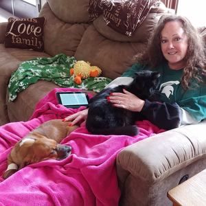 Meet your Posher, Lyn